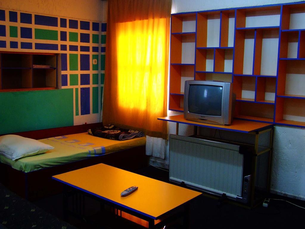 Hostel Domestika Бітола Номер фото